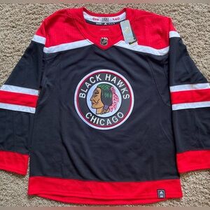 Chicago Blackhawks adidas Reverse Retro 1.0 size 52